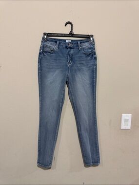 Time and Tru Light Wash Skinny Jeans